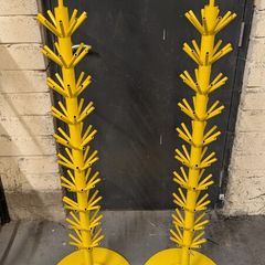 2 Shop display spinners