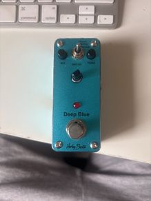 Harley Benton Deep Blue Reverb Pedal
