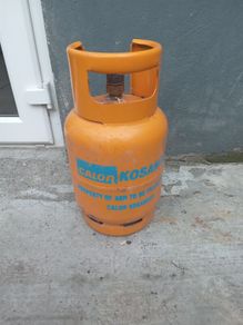 Small gas bottle (small bit less than full)