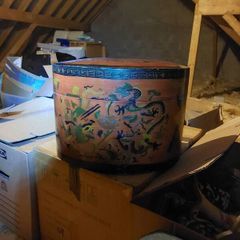vintage Chinese hat box