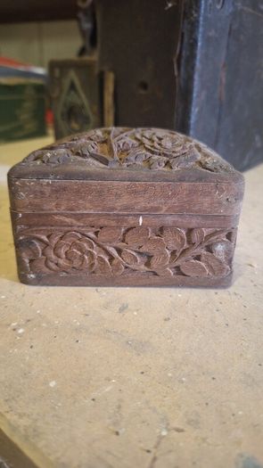 Wooden box