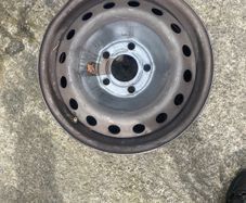 Renault Trafic Spare Wheel 02 - 14