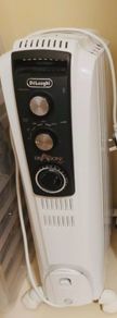 Delonghi Dragon 4  with 2.5 KW oil filled Radiator for sale