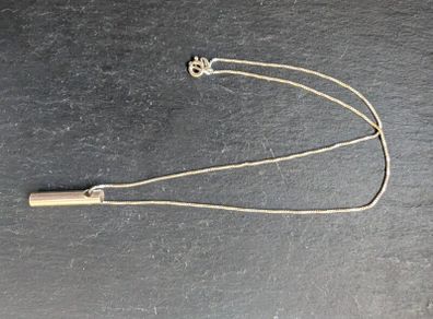 Silver pendant and chain