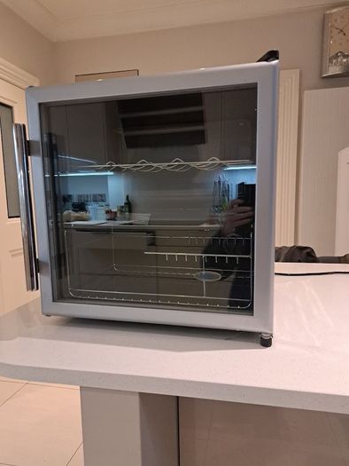 Fridge -Drinks