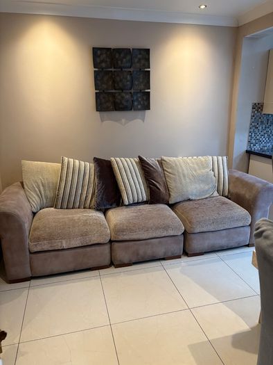 3 seater sofa