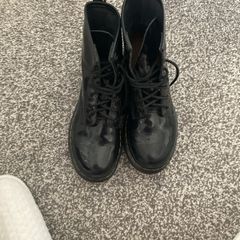 Doc martin patin black boots
