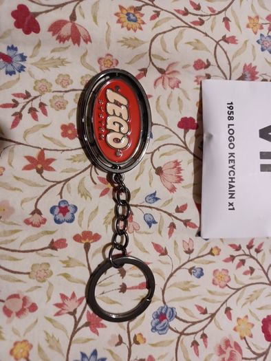 Lego 1958 Replica Spinning Keychain