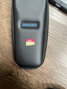 Zoom H1n Recorder Bundle | SanDisk Extreme 32GB | Case & Monitoring Earphones