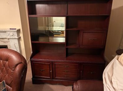 Mahogany display unit