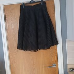 New Look Black  Skirt.  S.14.