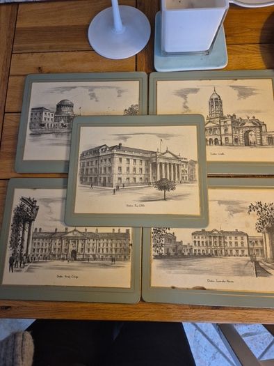 Lady Clare Placemats