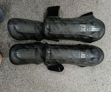 kick boxing leg guards