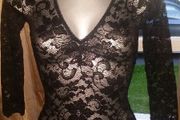 Brand new Asos black lace v-neck top size UK8 EUR36 Postage included
