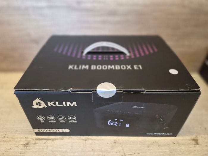 KLIM Boombox E1 with CD Case - Portable Audio System CD Player + Extra Bass with Subwoofer + FM Radio, MP3 Bluetooth AUX USB