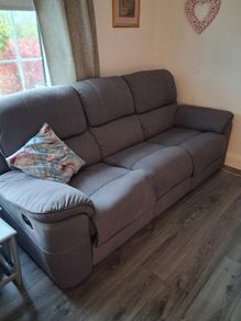 recliner sofa
