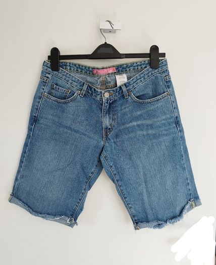 Levis Shorts - Size 12 - 14