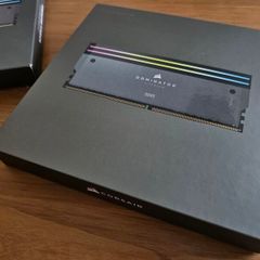 Corsair Dominator Titanium 64GB CL30