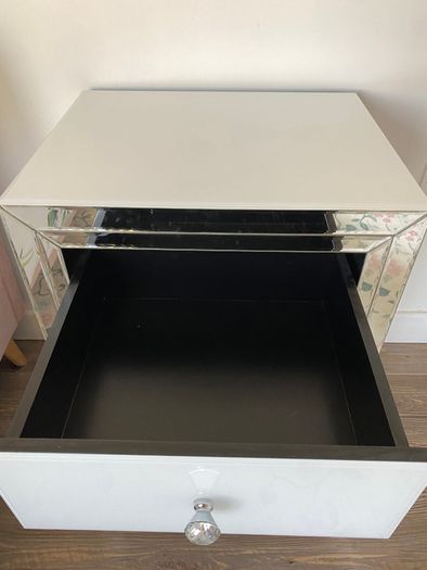 3 drawer bedside table locker