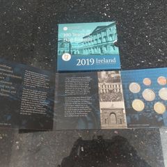 2019 coin set