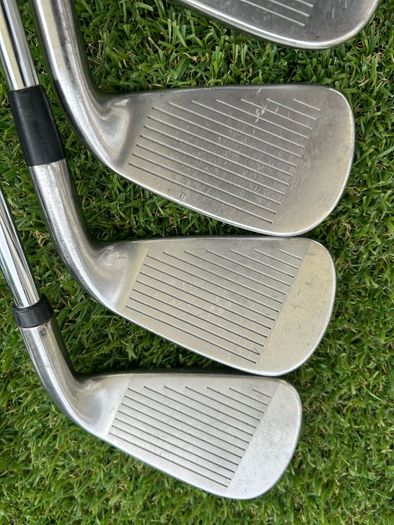 Full set of left handed golf clubs