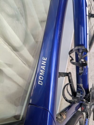 Bike di2.  Trek domane .