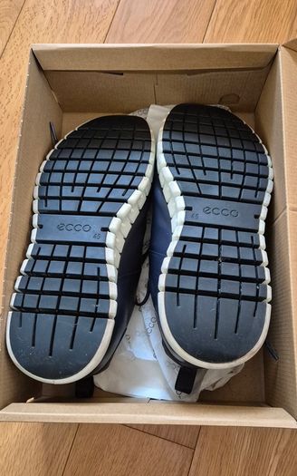 Ecco Mens Trainers