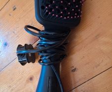 Revlon One-Step Hair Dryer and Styler 2-in-1 hot air styling tool