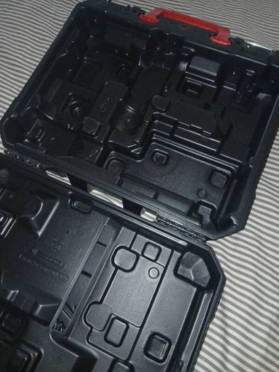 Milwaukee tool box