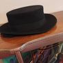 Vintage Black Hat Portuguese Image 2