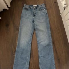 Zara high waisted straight leg jeans size 8