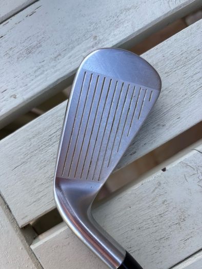 Titleist U-510 4-Iron