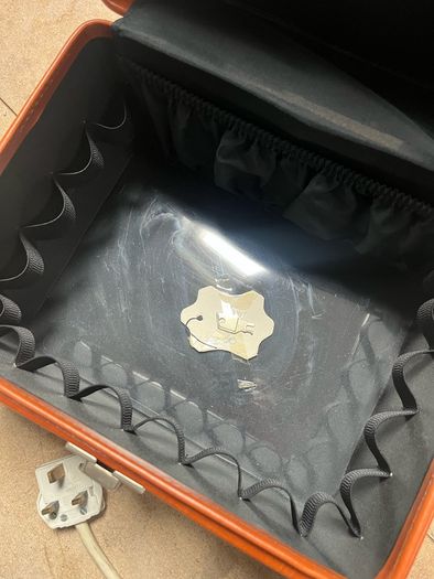 makeup box