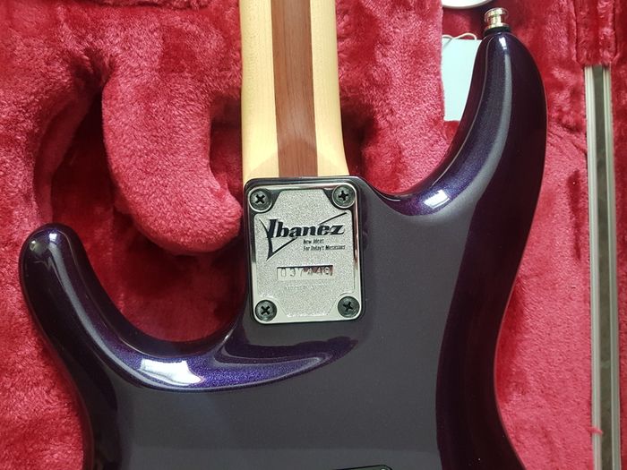 Ibanez JS2450-MCP Joe Satriani
