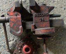 Record vice