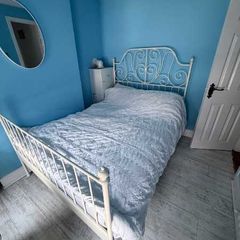 Double bed free to take