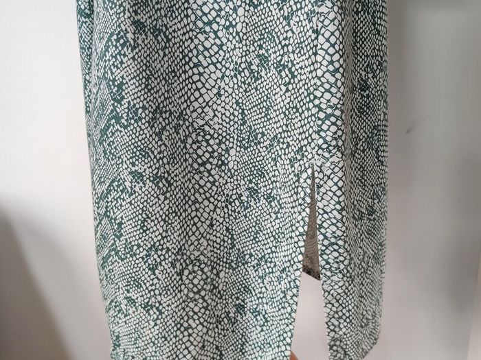 People Tree snakeskin print shirt dress midi summer workwear ethically made in India retro vintage white green