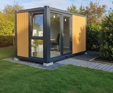 Shed/office