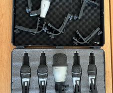 Samson 5KIT Drum Microphone Set + Extra Tom Mic & Rim Mount Clips