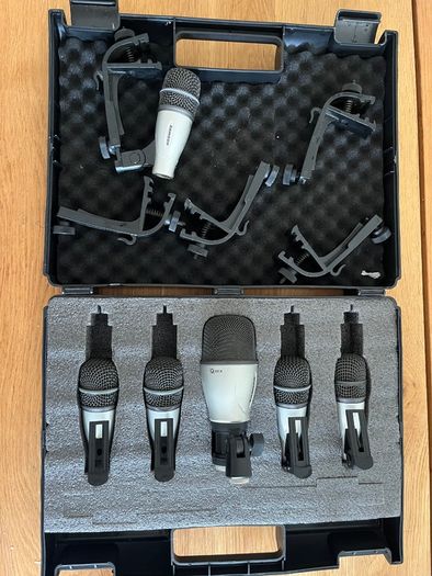 Samson 5KIT Drum Microphone Set + Extra Tom Mic & Rim Mount Clips