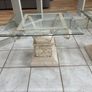 Coffee table and matching side tabley Image 4