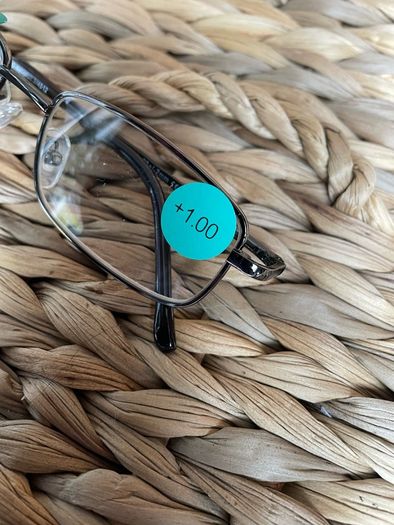 reading glasses +1.00 Brand new
