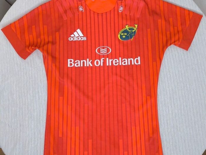 2019/20 Munster Rugby Adidas Home Jersey Size M adults