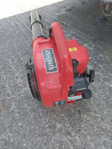 leafblower