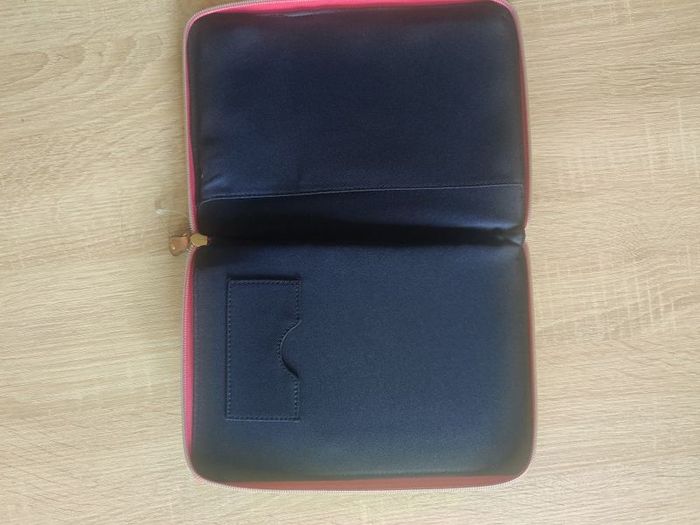 Brand new Tommy Hilfiger IPad 11inch Pink Case cover  Postage included