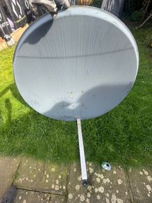 Sat dish