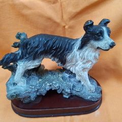 Black & White Collie Figurine on a Wooden Plynth