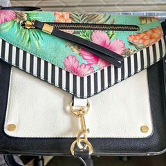 Shoulder bag