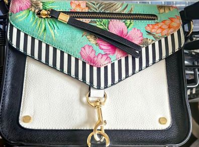 Shoulder bag