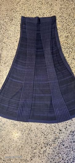 COS navy ribbed long skirt